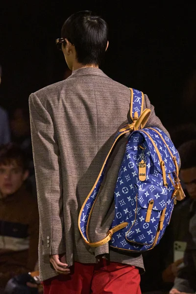 Look 127